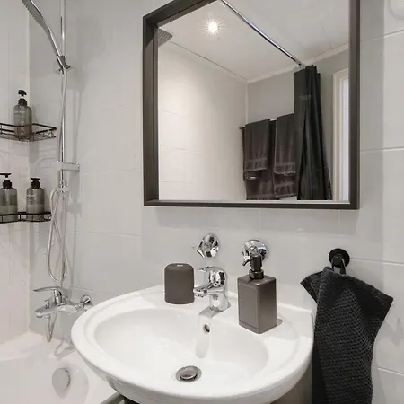 Global - View 28 アパート *