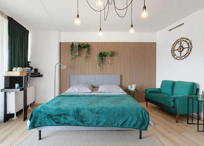 Global - View 28 Augsburg